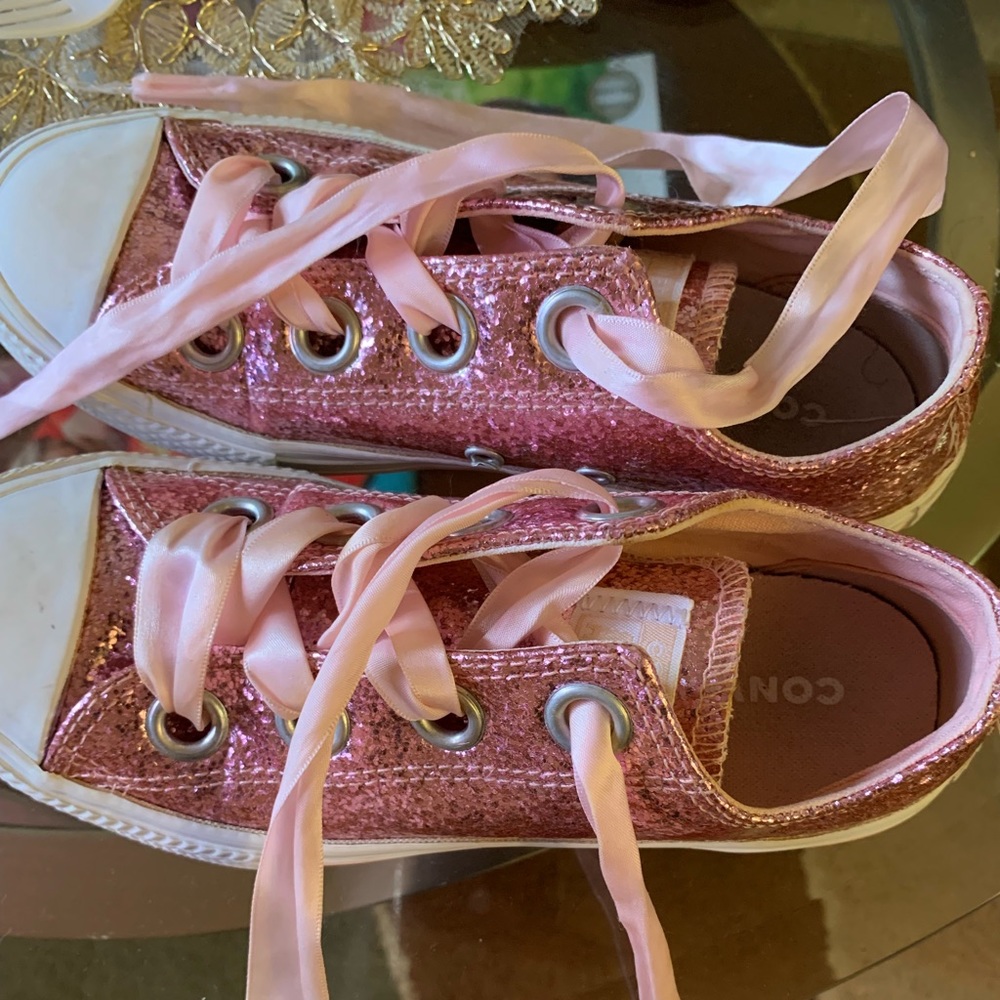 Converse - Picture 3 of 3